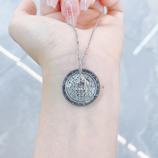 【限时8.8折】【线上铂金馆】PT950 #招财纳福 铂金实心倒模工艺财源滚滚黄财神圆牌吊坠（不含链）(PTDZ00015)预售产品下单后不退款不退货不换货不补差价) 商品图3