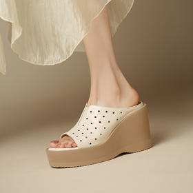 【预售5天】小个子真皮镂空厚底坡跟凉拖鞋，外穿松糕底高跟一字拖GP&A02