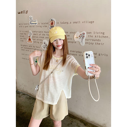 <曾小咸推荐>韩版圆领字母刺绣薄款短袖T恤 商品图3