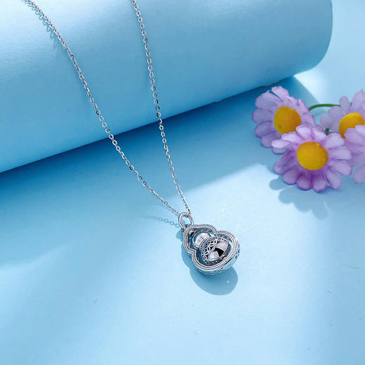 【限时8.8折】【线上铂金馆】PT950 #葫芦  【国际铂金协会】铂金镂空福禄双至铜钱图案可转葫芦吊坠（不含链）(BDZ00174)预售产品下单后不退款不退货不换货不补差价) 商品图1