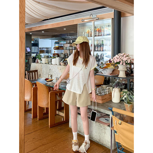 <曾小咸推荐>韩版圆领字母刺绣薄款短袖T恤 商品图4