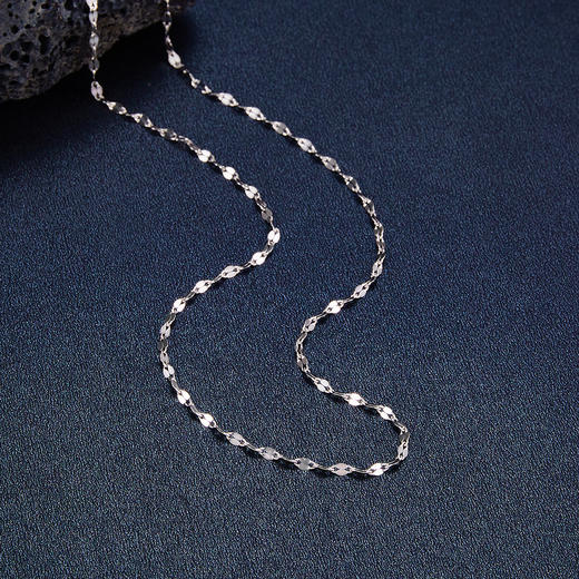 【限时8.8折】【线上铂金馆】PT950 【国际铂金协会】铂金嘴唇链(BXL00082)预售产品下单后不退款不退货不换货不补差价) 商品图1