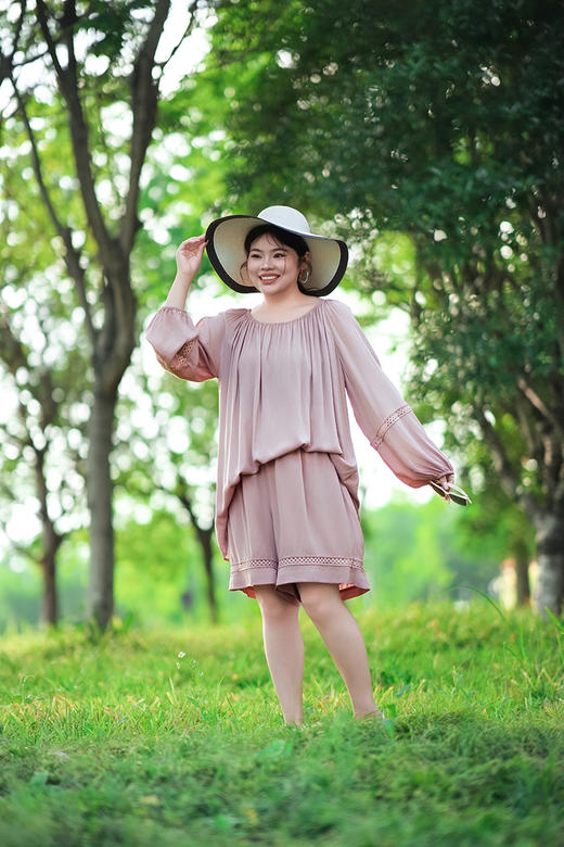 现货，48小时发【夏日治愈套装】🌸波西米亚风情家居、旅行两穿套装，长袖遮阳防晒，5分短裤，日落梅子粉的色调，上身温柔治愈，舒适透气亲肤，人棉面料，亲肤透气；肤感软糯微凉；售完不补，面料定制 商品图9