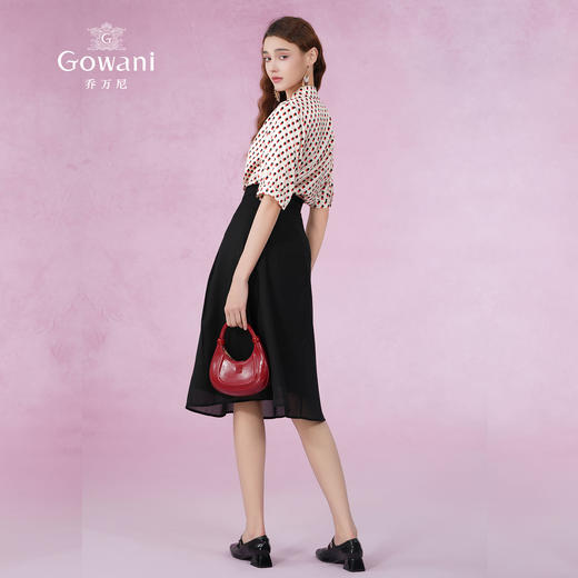 乔万尼黑色半身裙女新款夏a字裙显瘦垂坠感EM2D761 商品图3