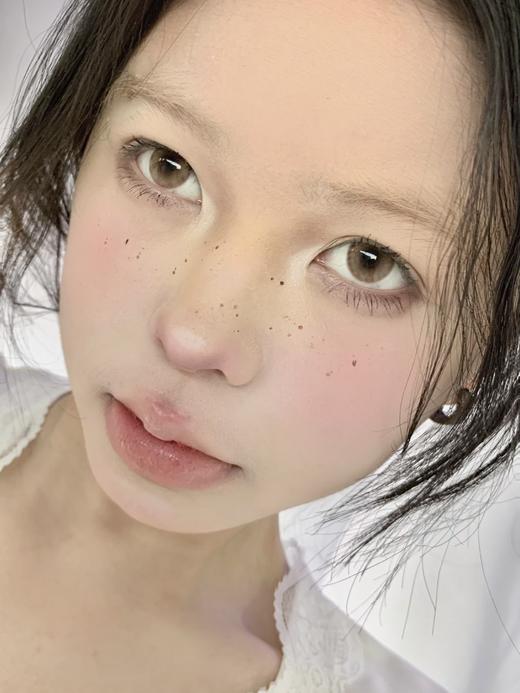 坚果力NUTNUTLOOK  空白乐章系列 透明黑&奶茶冻 14.0mm半年抛2片 商品图9