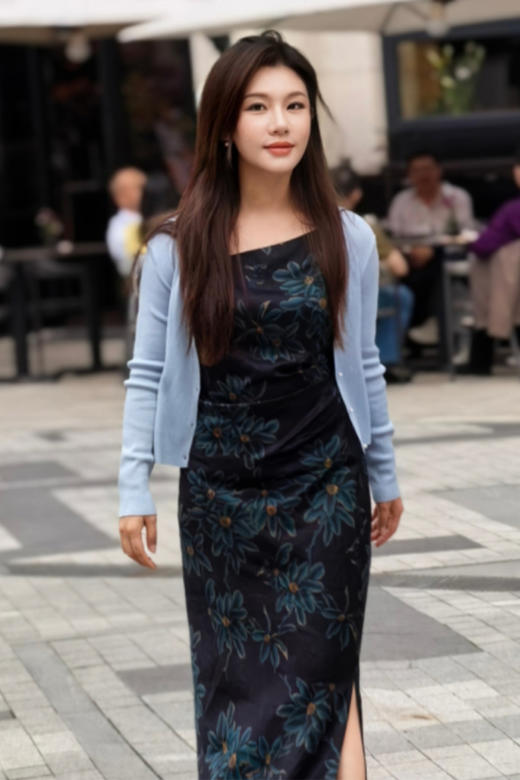 逸红颜明月优选#19姆米香云纱连衣裙「蓝莲花」前喷手绘工艺，高级雅致黑底蓝花 商品图6