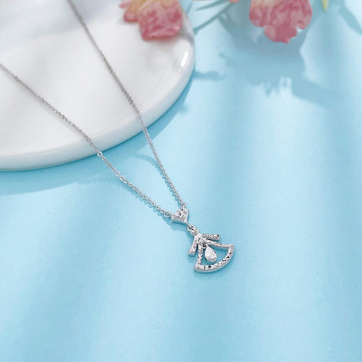 【限时8.8折】【线上铂金馆】PT950 【国际铂金协会】铂金空心镂空仿钻小裙子调节套链(BTL00342)预售产品下单后不退款不退货不换货不补差价) 商品图2