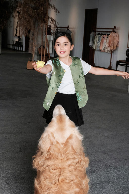 盛唐牡丹| Kids 文竹织锦缎儿童马甲[特价品] 商品图8