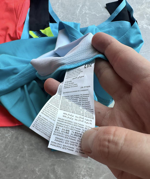 全新正品荷兰JOMA荷马男士运动透气快干弹力马拉松竞速跑步背心
出口欧洲单 25年新款 专业马拉松款
主标洗标齐全 大部分都有原吊牌
蓝色 橙色 尺码XS-XL
原价39欧 商品图6