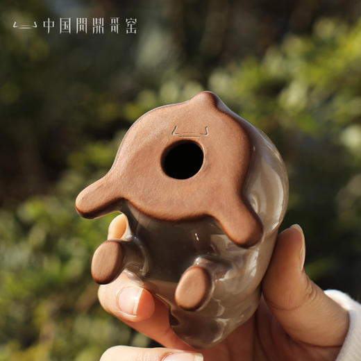 问鼎哥窑牛角款唐白兔茶宠 商品图4