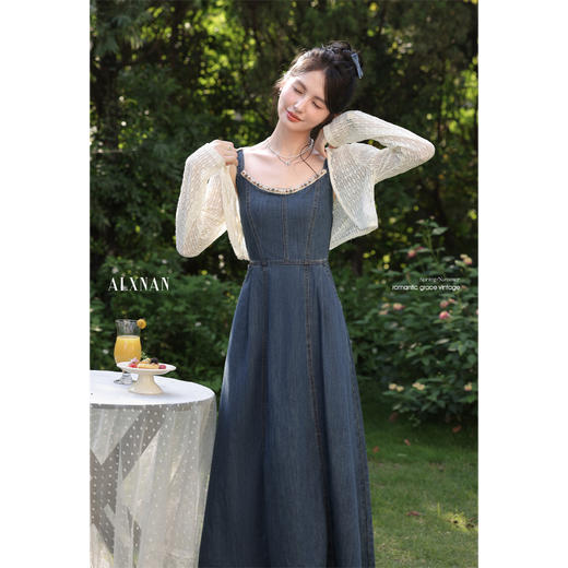 【65折秒杀】鹿向南「靛蓝织梦」法式气质蓝色牛仔吊带连衣裙L55859 商品图0