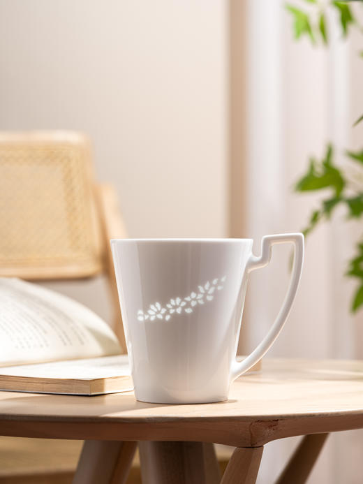 景德镇富玉陶瓷玉兰花马克杯高级感轻奢高颜值玲珑瓷茶杯高档精致礼盒装 商品图1