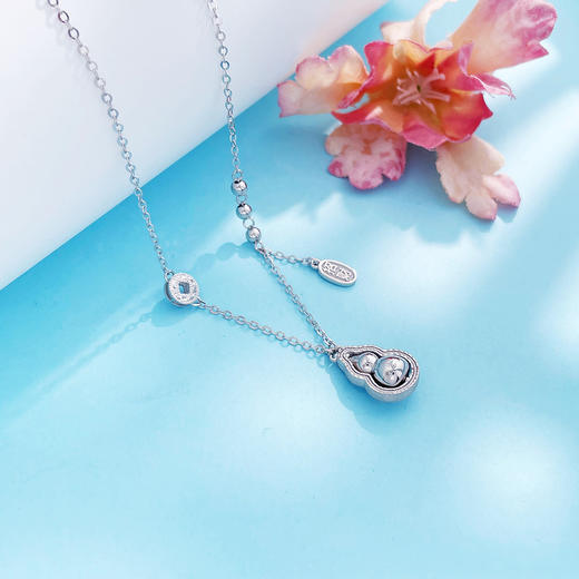 【限时8.8折】【线上铂金馆】PT950 #招财纳福 【铂金协会  精品】铂金镂空铜钱造型金币招财纳福调节项链福禄连连可转葫芦套链(BTL00332)预售产品下单后不退款不退货不换货不补差价) 商品图2