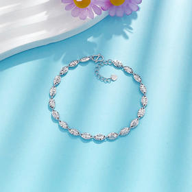 【限时8.8折】【线上铂金馆】PT950 #清新 铂金空心调节车花水滴手链（面宽约3.7-4.1mm）(PTSL00038)预售产品下单后不退款不退货不换货不补差价)