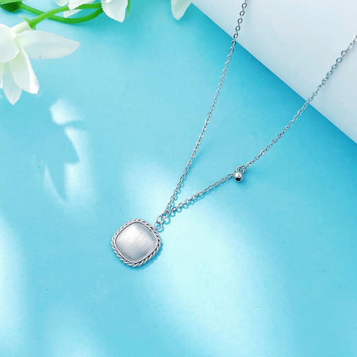 【限时8.8折】【线上铂金馆】PT950 #小方糖 【国际铂金协会】铂金实心拉丝面包几何方块套链(BTL00367)预售产品下单后不退款不退货不换货不补差价) 商品图3