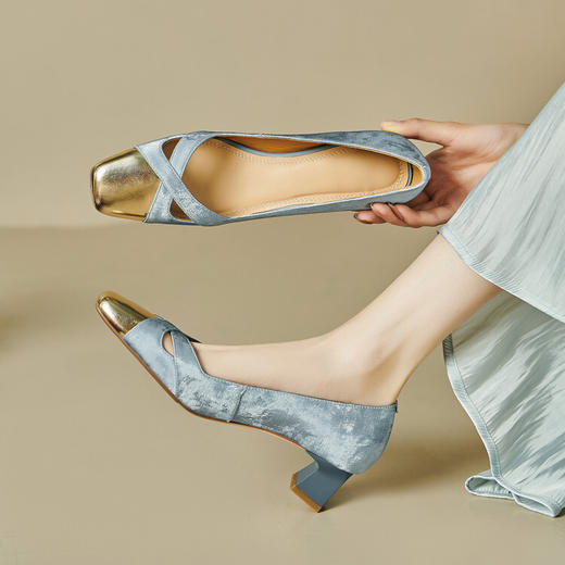 【预售5天】法式优雅真皮拼色浅口单鞋女国风镂空复古方头粗跟气质玛丽珍ML&ML-135 商品图3