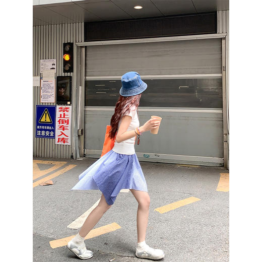 【149元任选2件】 现货！甜辣风不规则格子半身裙 商品图2