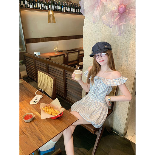 <曾小咸推荐>现货秒杀！卖完不补 ！微信打折价！蓝色格纹木耳边花苞连衣裙 日常199.99 立减100 秒杀99.99！ 商品图2