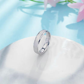 【限时8.8折】【线上铂金馆】PT950 #CNC 铂金实心固口CNC拉丝炫彩光影圈戒可做情侣女戒（面宽约3.3-3.7mm）(PTJZ00051)预售产品下单后不退款不退货不换货不补差价)