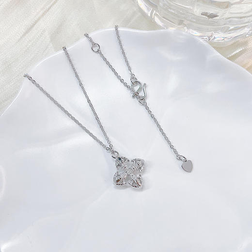 【限时8.8折】【线上铂金馆】PT950 铂金镂空调节十字金刚杵套链(PTTL00099)预售产品下单后不退款不退货不换货不补差价) 商品图0