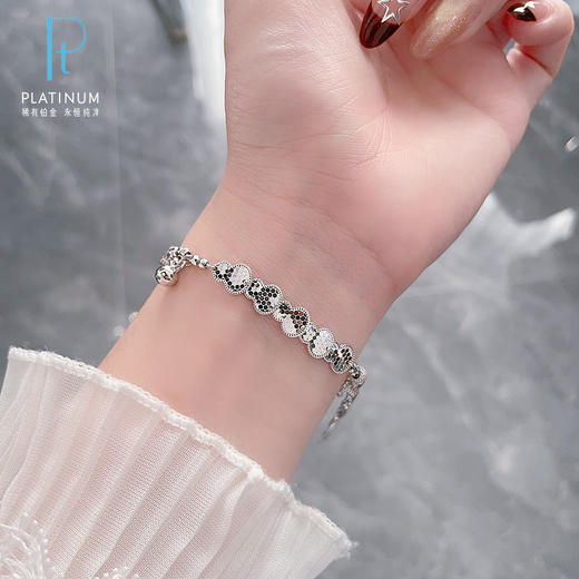 【限时8.8折】【线上铂金馆】PT950 #葫芦 #招财纳福 【国际铂金协会】铂金镂空鱼鳞葫芦葫芦吊饰蹦迪珠调节手链（内里线为铂金链）(BSL00265)预售产品下单后不退款不退货不换货不补差价) 商品图0