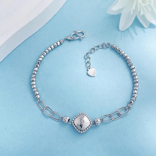 【限时8.8折】【线上铂金馆】PT950 【国际铂金协会 精品】铂金空心可调节蹦迪珠鱼鳞小方糖手链(BSL00301)预售产品下单后不退款不退货不换货不补差价) 商品图1