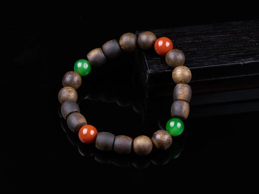 XY0351沉香+碧玉南红四季平安手串 商品图2