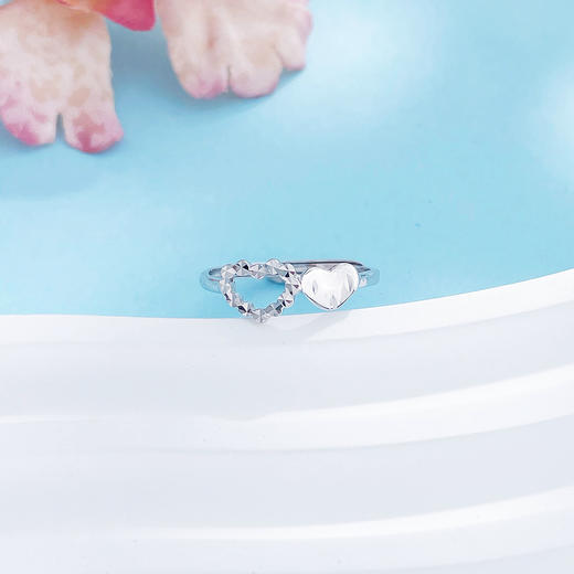 【限时8.8折】PT950 #怦然心动 【国际铂金协会】铂金空心活口戒指甜美心心相印活口女戒(ACPTJZ00004)预售产品下单后不退款不退货不换货不补差价)预售产品下单后不退款不退货不换货不补差价 商品图1