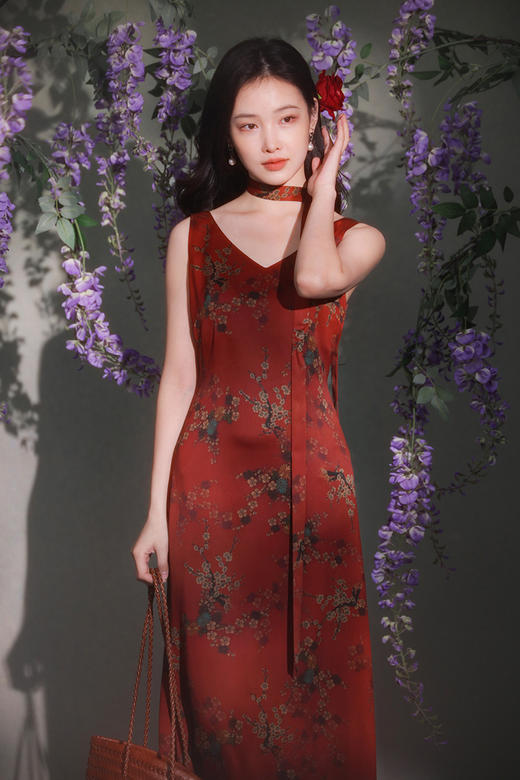 逸红颜明月优选#青墨梅韵香云纱「玉蝶」25姆米新中式禅意长裙，高级松弛美，穿着清凉如溪水~ 商品图13