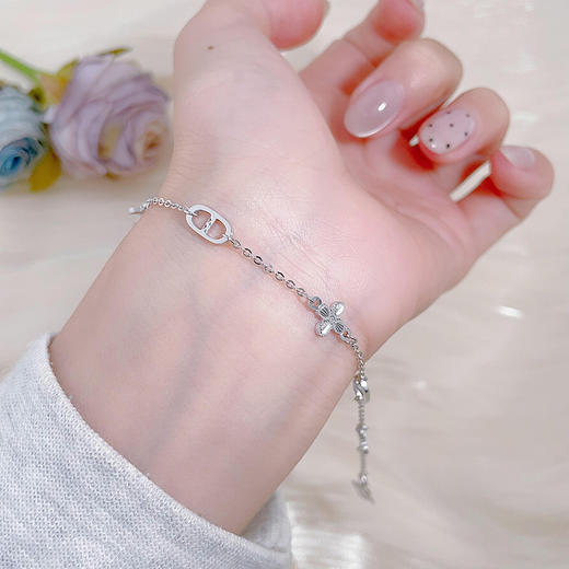 【限时8.8折】【线上铂金馆】PT950 【精品】铂金镂空CNC猪鼻子幸运四叶草间款调节手链(BFPTSL00013)预售产品下单后不退款不退货不换货不补差价) 商品图0