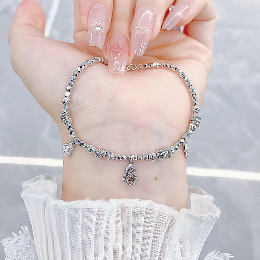 【限时8.8折】【线上铂金馆】PT950 #福禄传承 #盘缠 #葫芦 铂金实心可调节CNC工艺爆闪纳福葫芦福禄盘缠手链（内为铂金链）(PTSL00004)预售产品下单后不退款不退货不换货不补差价) 商品图3