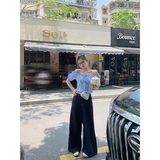 【110元任选2件】最后一波现货！一字肩短款条纹衬衫 商品图3