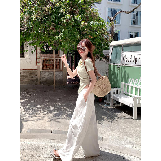 <曾小咸推荐>不规则绿色交叉v领收腰短袖T恤 商品图4