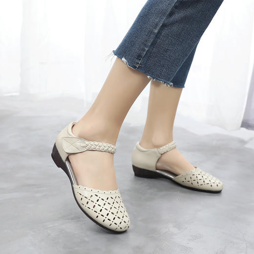 丁摩 夏季妈妈凉鞋牛筋软底包头女鞋女士低跟坡跟舒适镂空鞋5ZF-8132 商品图2