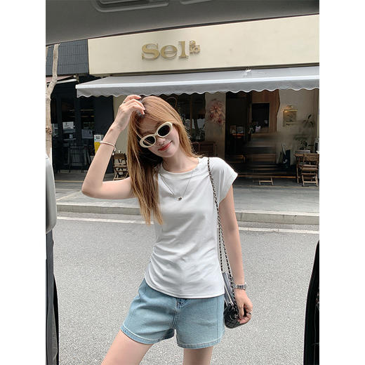 <曾小咸推荐>现货秒杀！卖完不补 ！微信打折价！韩系不规则修身短袖 日常89.99 立减40 秒杀49.99！ 商品图3