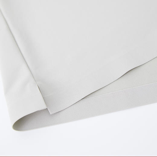 【新品上新】HX 夏季翻领短袖合体T恤桑蚕丝S102522453101 商品图6