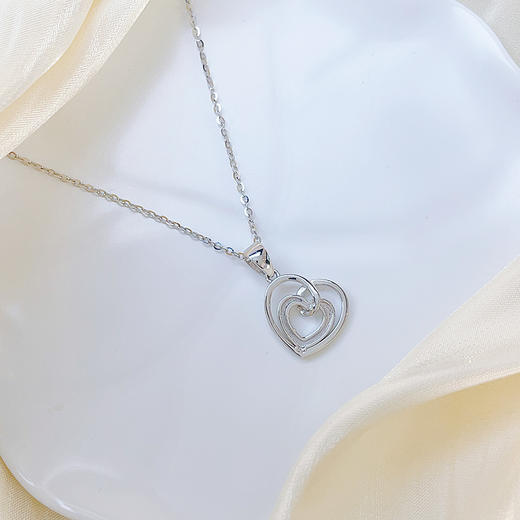 【限时8.8折】PT950 #怦然心动 #CNC 【国际铂金协会 精品】铂金镂空CNC心心相惜爱心心形吊坠（不含链）(ACPTDZ00055)预售产品下单后不退款不退货不换货不补差价) 商品图3