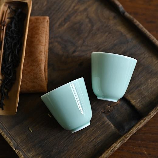 「景德镇高温颜色釉浅豆青釉铃铛杯」薄胎陶瓷茶杯单个品茗杯功夫茶器 商品图0