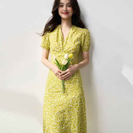 丁摩 连衣裙夏季女严选棉盐缩褶皱肌理小碎花高腰V领显瘦中长裙5ZF-13930 商品图5