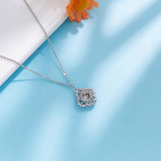 【限时8.8折】【线上铂金馆】PT950 【国际铂金协会 】镂空绕线鱼鳞四叶草调节套链(BTL00217)预售产品下单后不退款不退货不换货不补差价) 商品图2