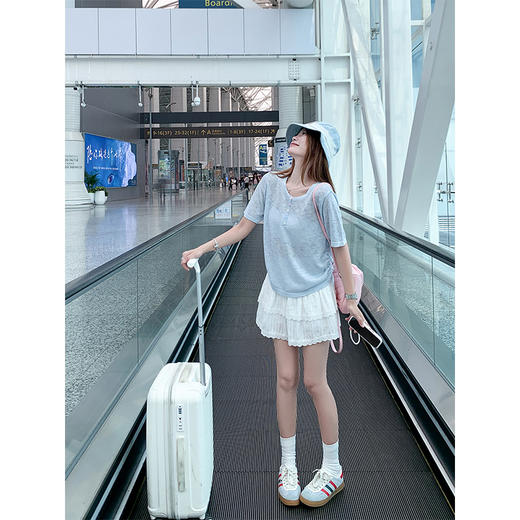 <曾小咸推荐>韩系夏季彩色纽扣设计短袖T恤 商品图2