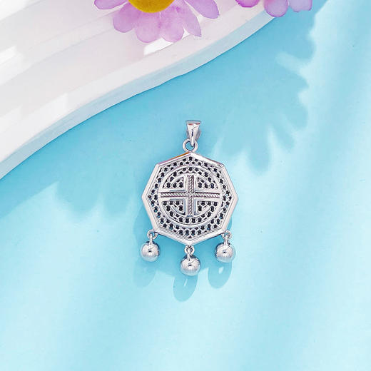 【限时8.8折】PT950 【国际铂金协会】铂金镂空铃铛流苏十字八角锁包吊坠(ACPTDZ00033)预售产品下单后不退款不退货不换货不补差价)预售产品下单后不退款不退货不换货不补差价 商品图2