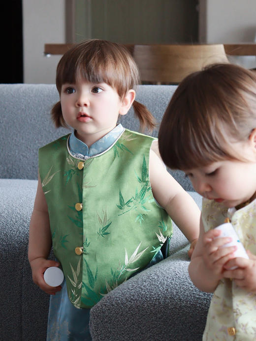 盛唐牡丹| Kids 文竹织锦缎儿童马甲[特价品] 商品图1