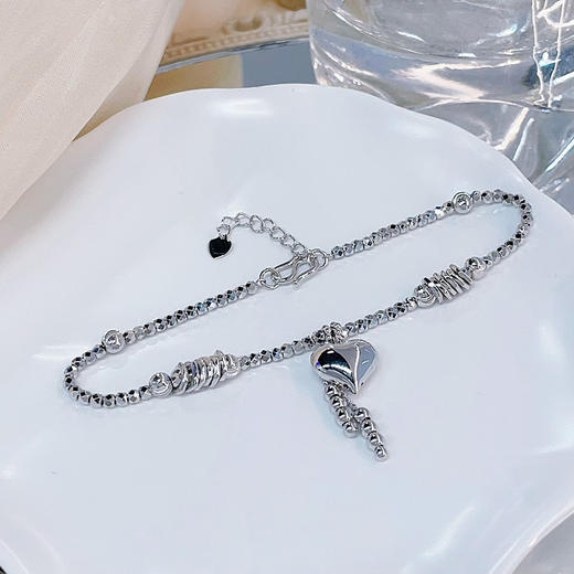 【限时8.8折】【线上铂金馆】PT950 #怦然心动 铂金可调节爱心心形流苏挂饰间珠手链（盘缠实心其余空心）(PTSL00061)预售产品下单后不退款不退货不换货不补差价) 商品图2