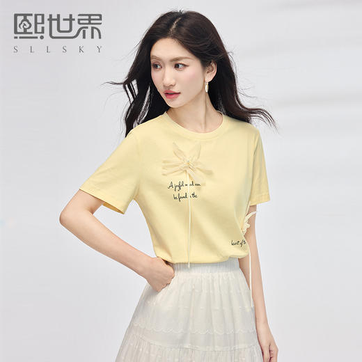 【专属特价】熙世界设计感立体花朵正肩T恤短袖休闲圆领纯棉上衣女2025夏新款 商品图0