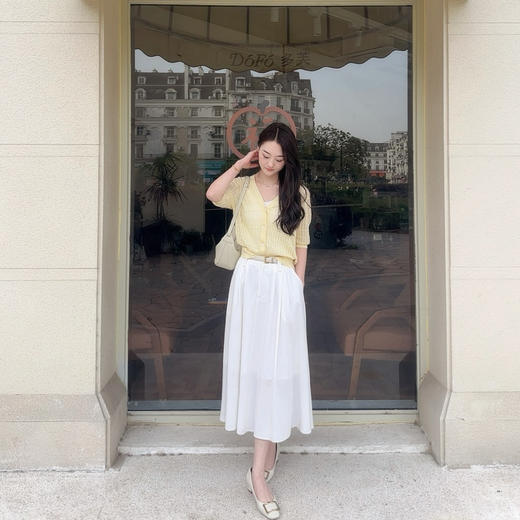 火桐hooton 普罗旺斯的夏天 莱赛尔桑蚕丝V领短袖开衫G467 商品图2