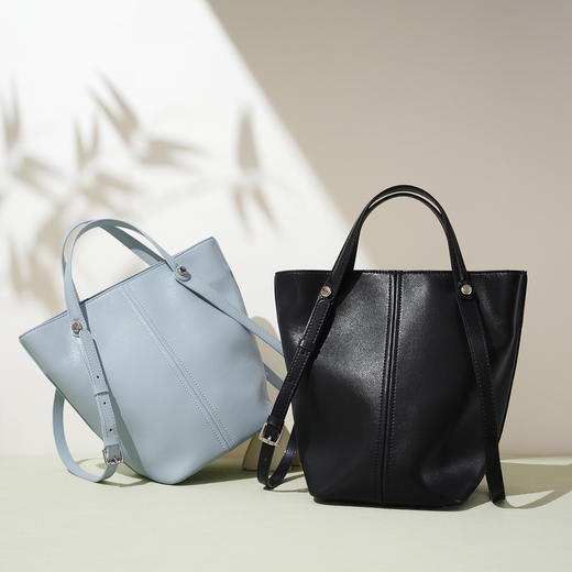 【预售3天】2025单肩包高级感轻奢暗黑单肩水桶包MJ8531 商品图0