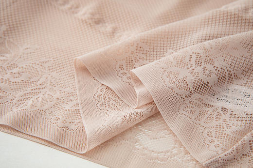 【带胸垫（不可拆卸）  夏季轻轻塑背心】有弹力！带胸垫👉4色优雅色系可选，全件背心的带透气网眼，透气；V领口，经典；领口、下摆带精致花边。一周内发货！ 商品图7