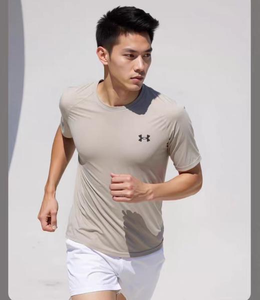 男女同款安德玛速干高品运动T恤 商品图4