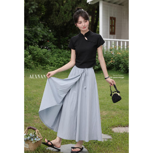 【6折秒杀】鹿向南「山月浪漫」蓝色法式气质半身裙女夏新款时尚宽松百搭长裙L55885 商品图1